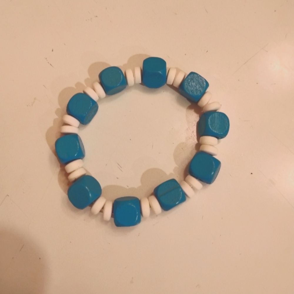 Blue and White Beaded Bracelet Wooden & Polymer Clay Beads Elastic String